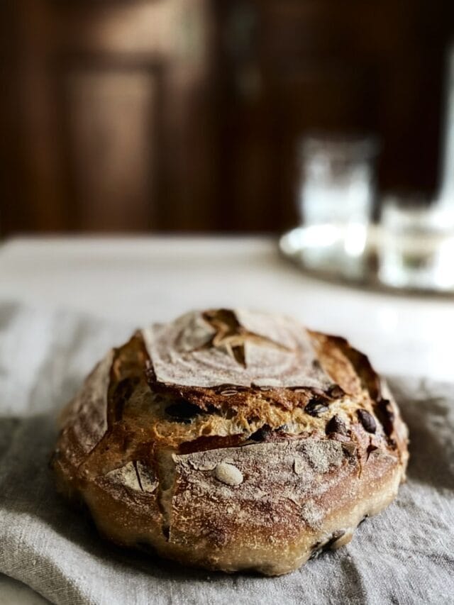 No-Knead Pumpkin Seed Bread Story